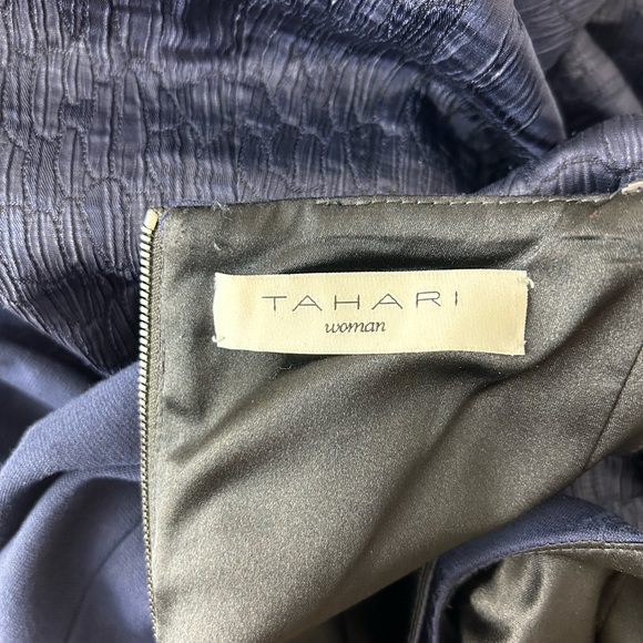 Tahari Dark Blue Jacquard Print Sleeveless Shift Dress - Picture 6 of 6